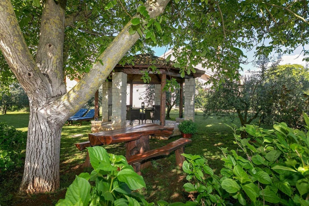 Studio Apartment Врсар Экстерьер фото
